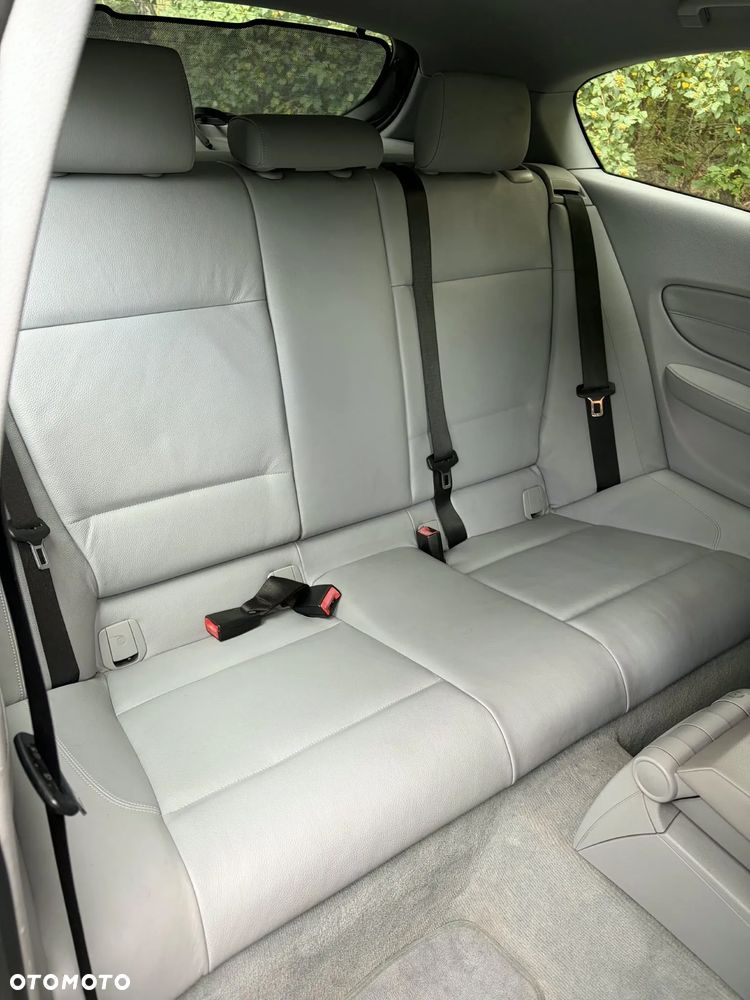 BMW Seria 1 120d - 16