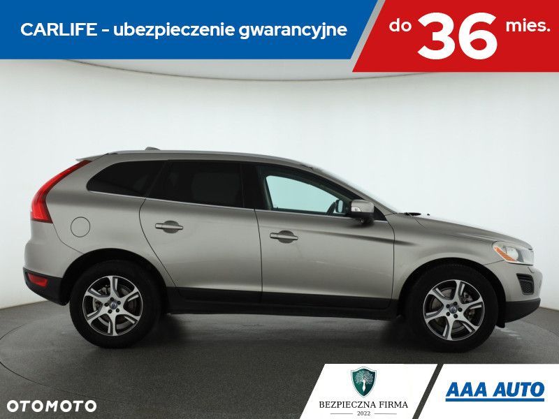Volvo XC 60 - 8
