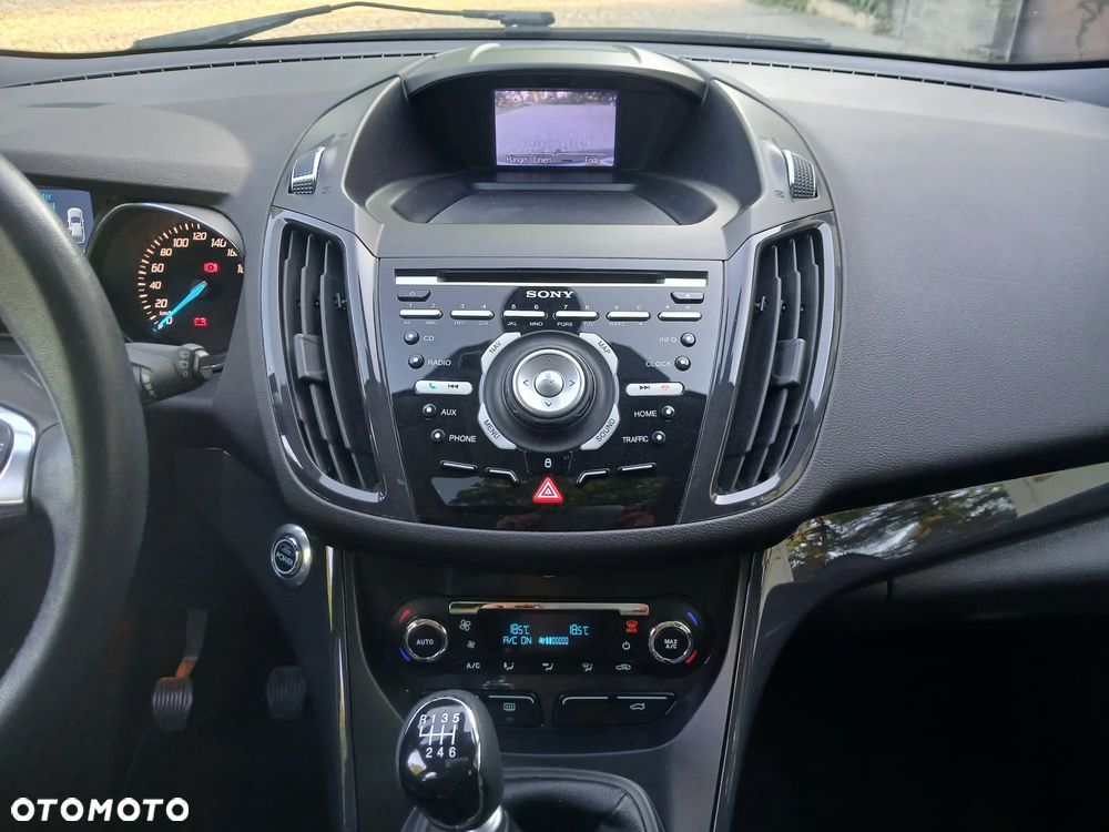 Ford Kuga 2.0 TDCi 4x4 Titanium - 24
