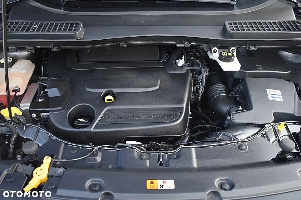 Ford Kuga 2.0 TDCi 2x4 Titanium - 11
