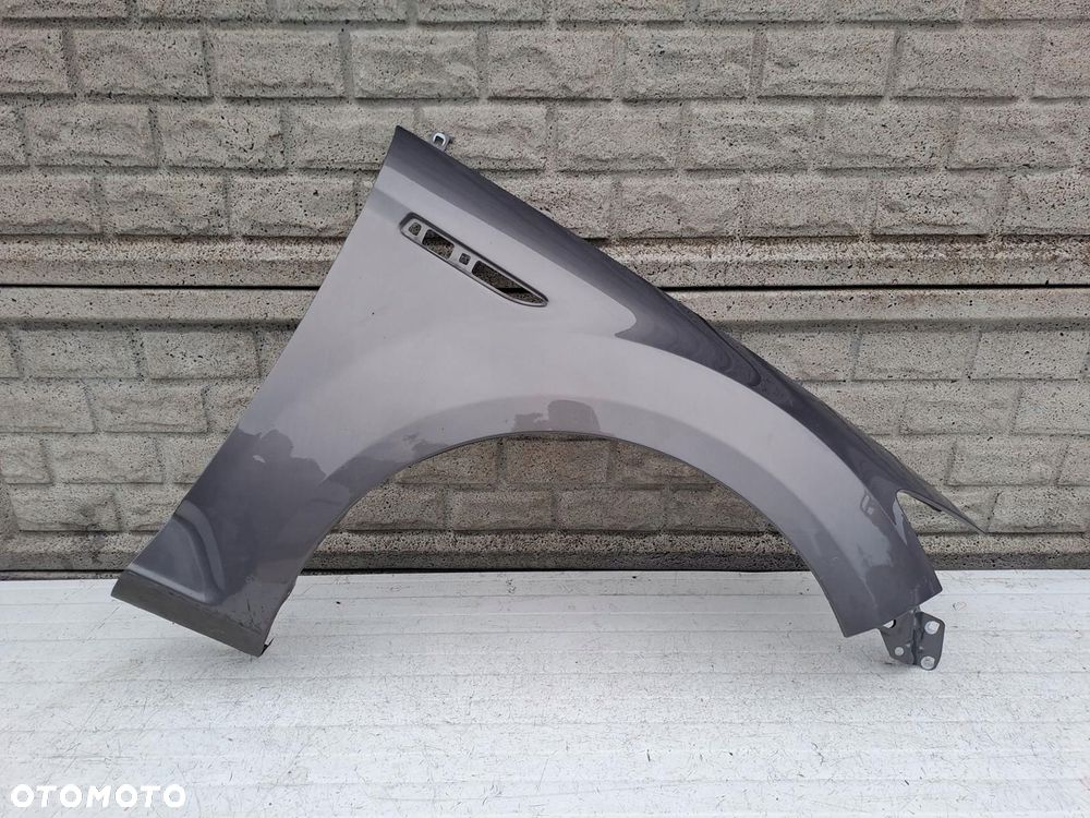 Ford Mondeo Mk4 2007-2015 Błotnik Prawy Przedni - 1