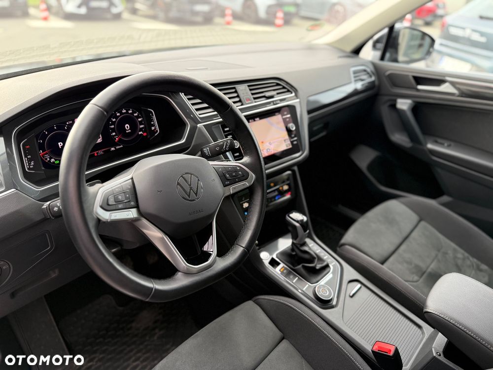 Volkswagen Tiguan 2.0 TSI 4Mot Elegance DSG - 22