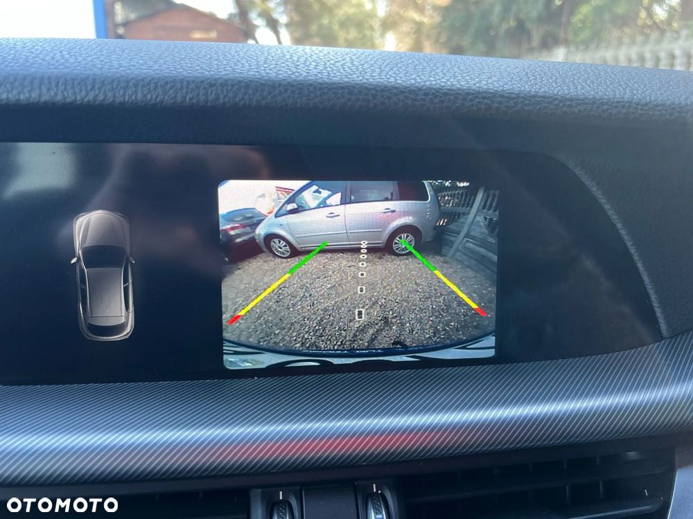 Alfa Romeo Stelvio 2.2 JTDM Executive Q4 - 31