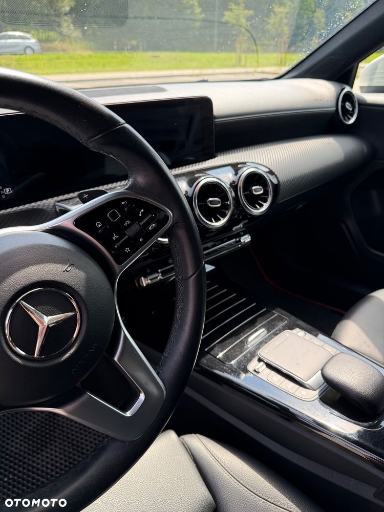 Mercedes-Benz Klasa A 200 AMG Line 7G-DCT - 7
