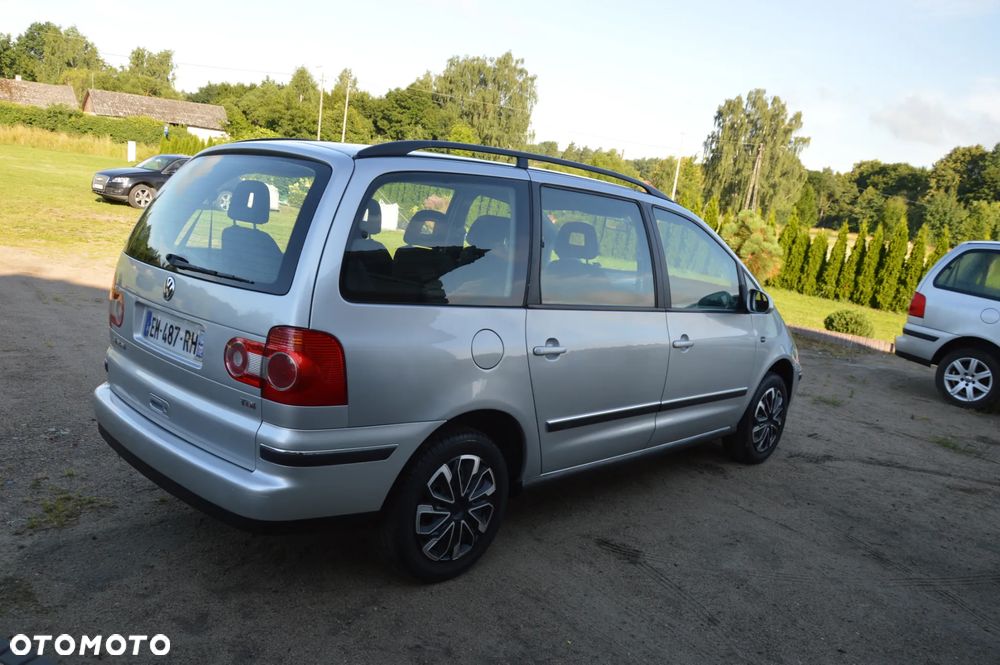 Volkswagen Sharan 1.9 TDI Trendline - 13