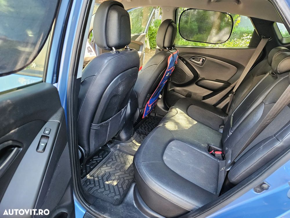 Hyundai ix35 - 12