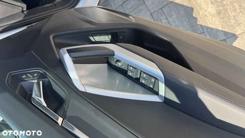 Audi Q3 45 TFSI Quattro S tronic S line - 22