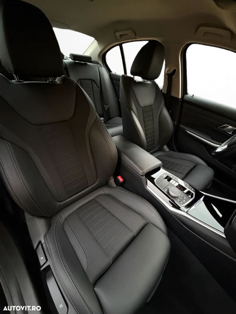 BMW Seria 3 318d Aut. Sport Line - 12