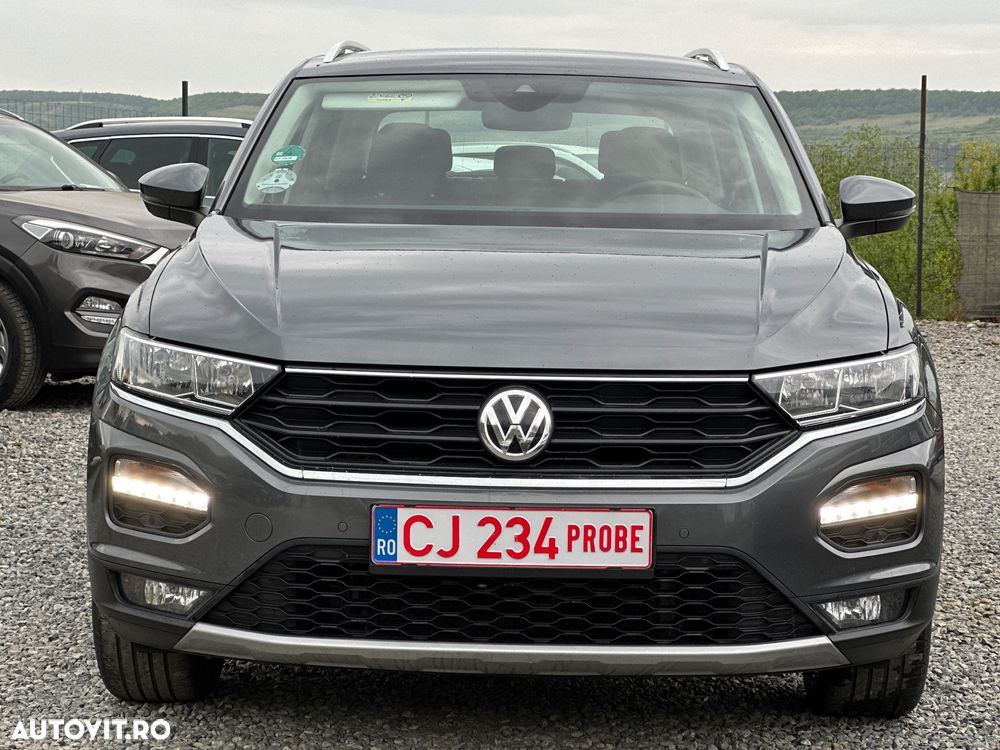 Volkswagen T-Roc - 11