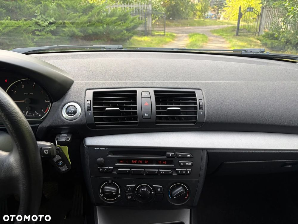 BMW Seria 1 - 19
