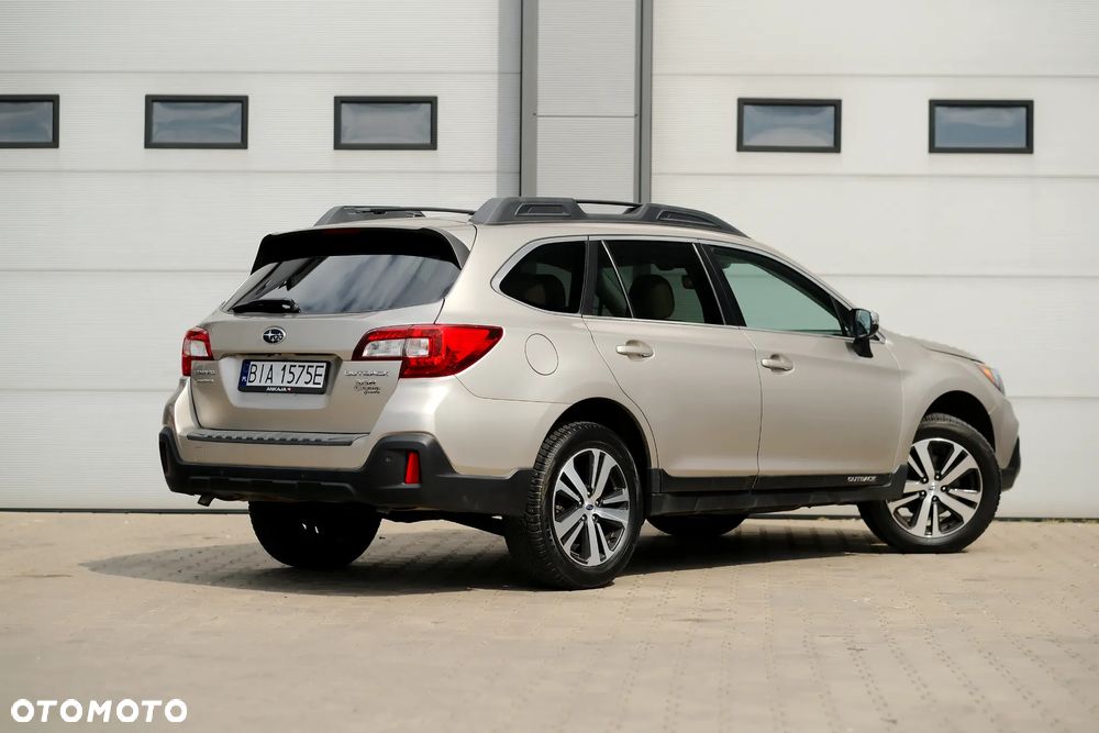 Subaru Outback - 9