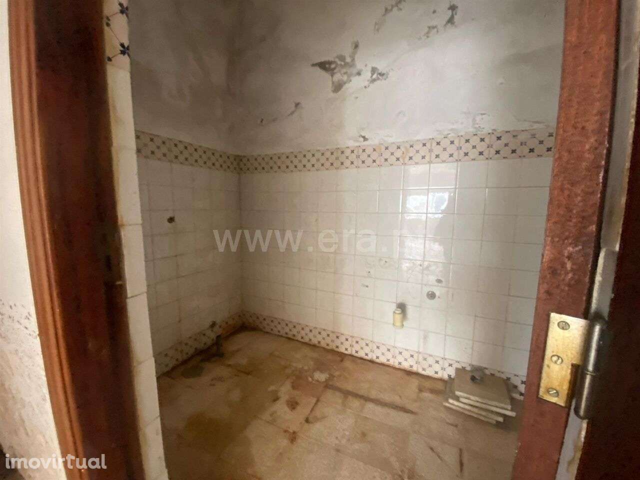 Loja / Fundão, Aldeia Nova - Grande imagem: 2/2