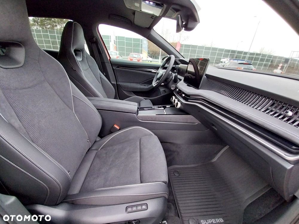 Skoda Superb 1.5 TSI Plug-in Hybrid Sportline DSG - 5