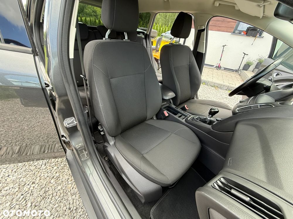 Ford Focus 1.6 TDCi DPF Trend - 22