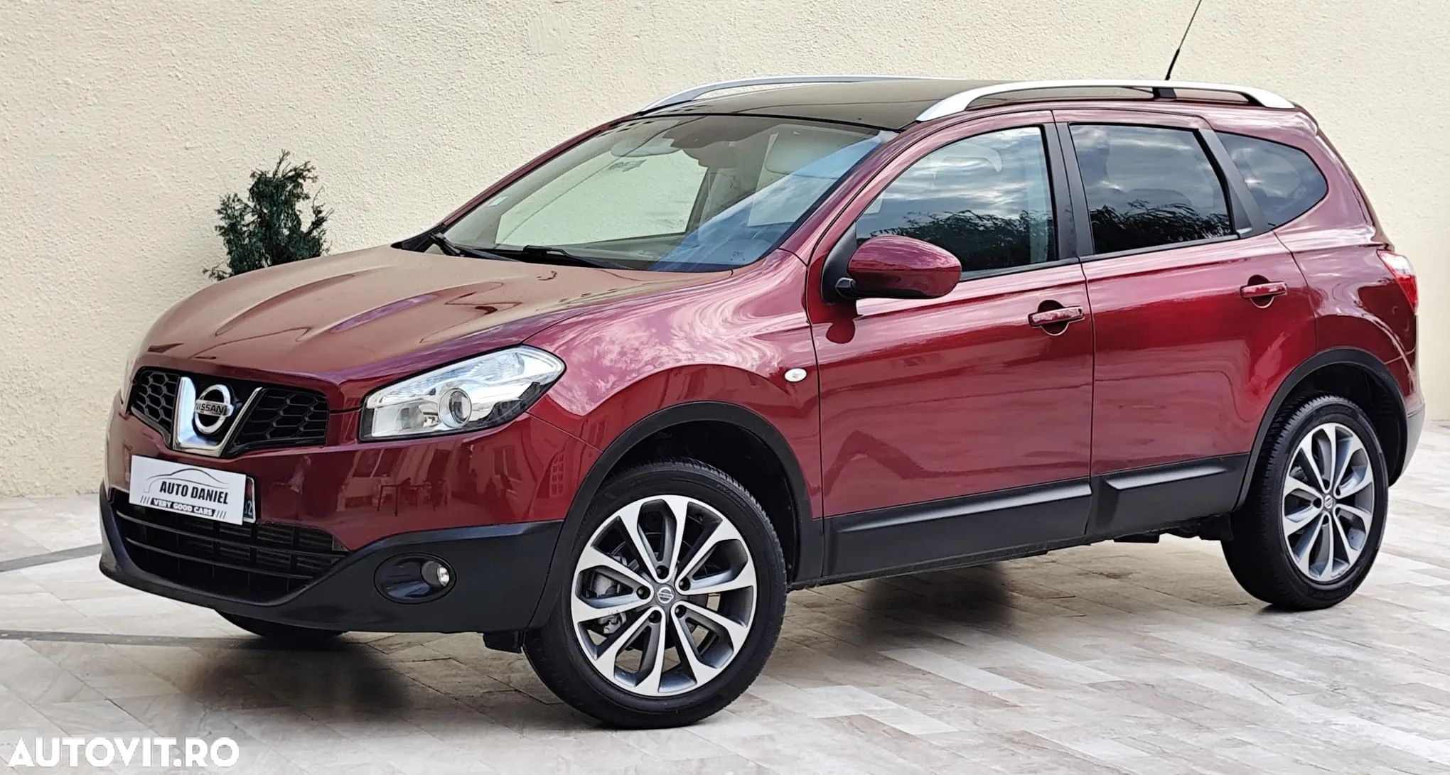 Nissan Qashqai - 1