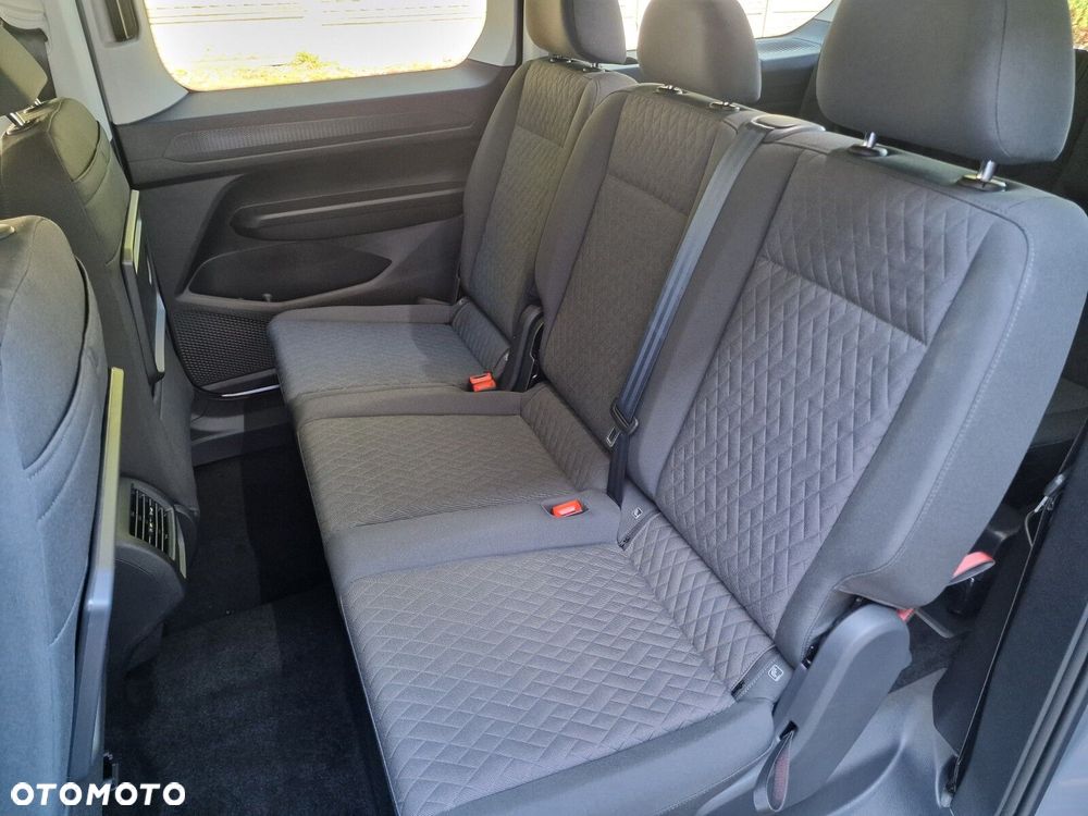 Volkswagen Caddy Maxi 1.5 TSI Life DSG - 24