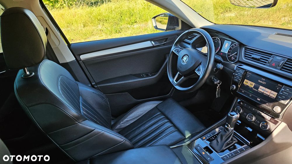 Skoda Superb 2.0 TDI L&K DSG - 18