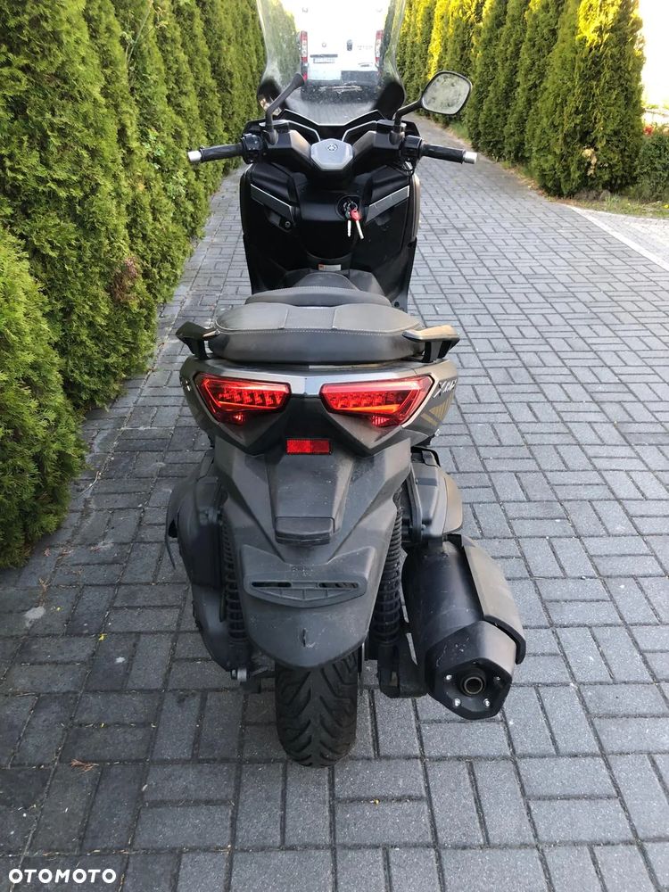 Yamaha X-max - 10