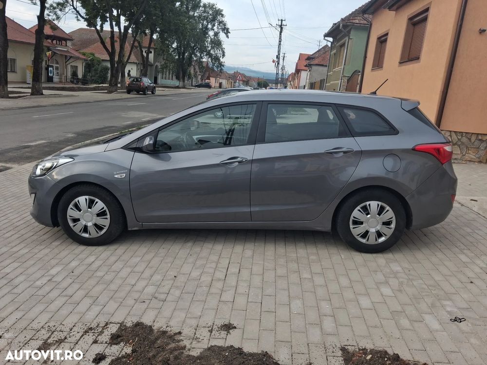 Hyundai i30 1.4 CRDi Comfort - 9