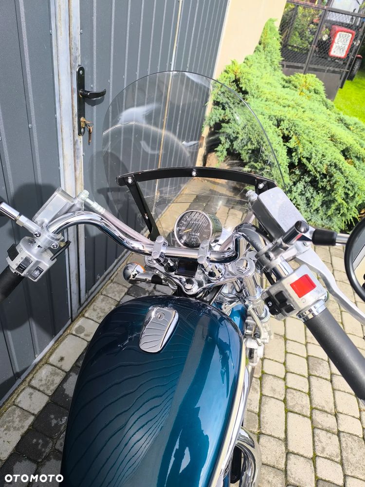 Suzuki VS - 5