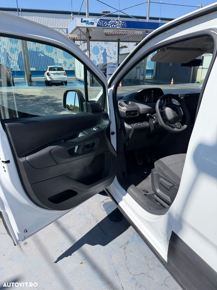 PEUGEOT Rifter 2023 — imagine 17
