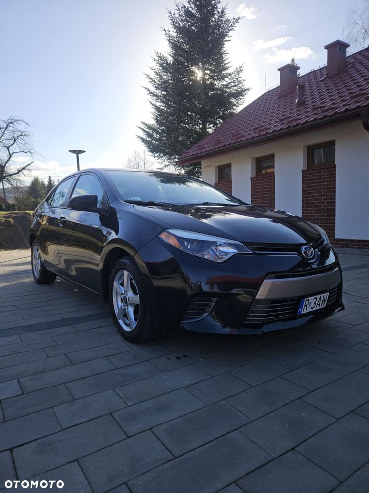 Toyota Corolla - 11