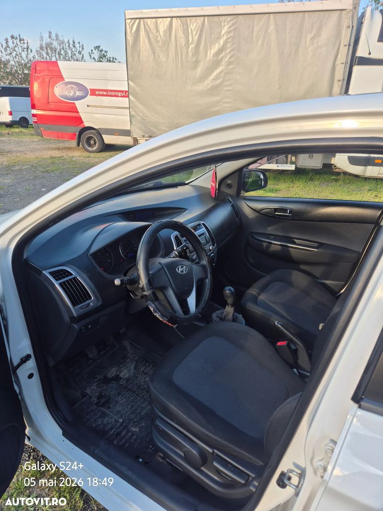 Hyundai i20 1.4 CRDI L Classic - 8