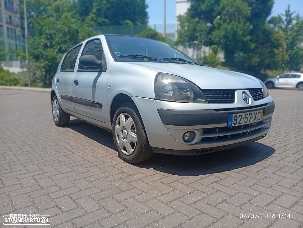 Renault Clio 1.2 16V Confort - 5