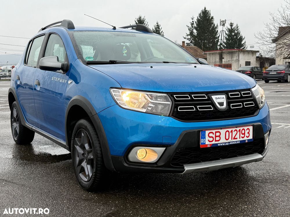 Dacia Sandero Stepway TCe 90 (S&S) Celebration - 3