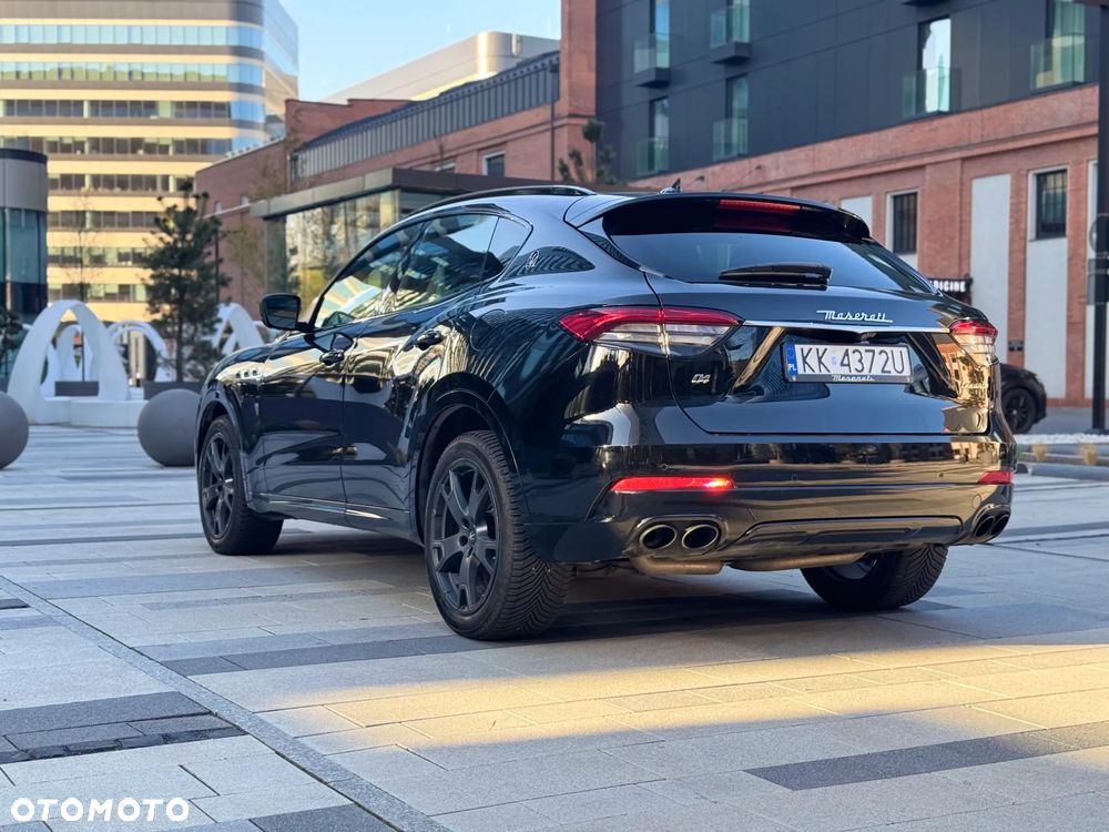 Maserati Levante Granlusso - 6