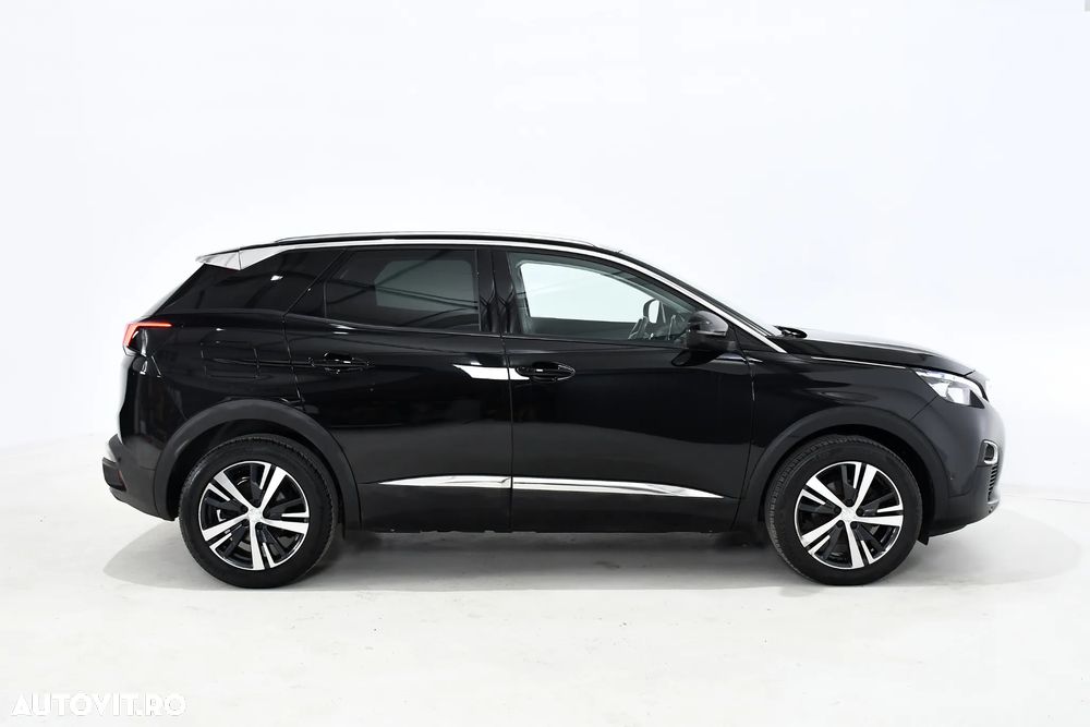 Peugeot 3008 1.2 PureTech 130 EAT8 Allure Pack - 4