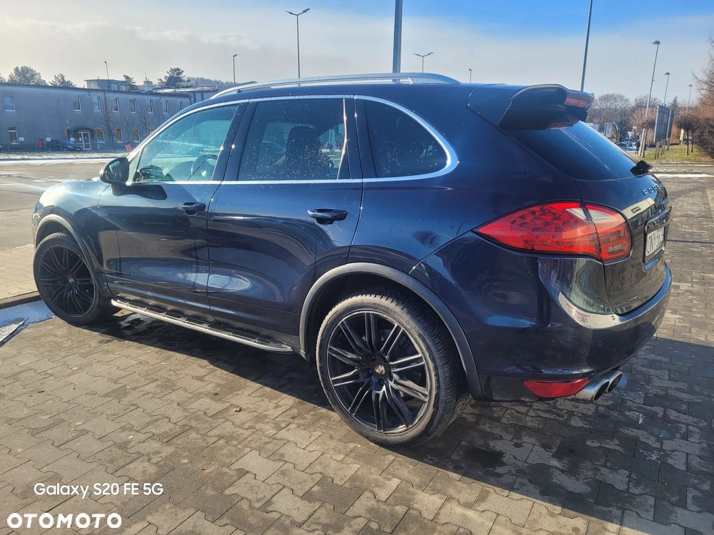 Porsche Cayenne - 3