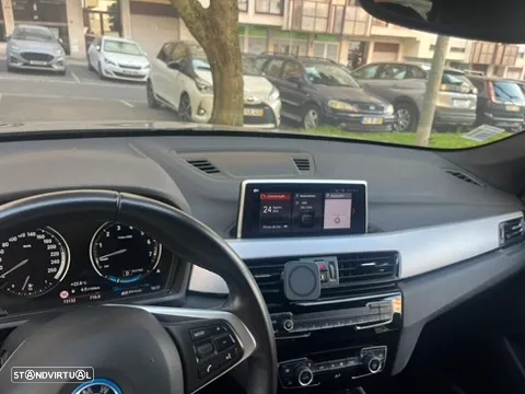 BMW X1 25 e xDrive xLine - 6