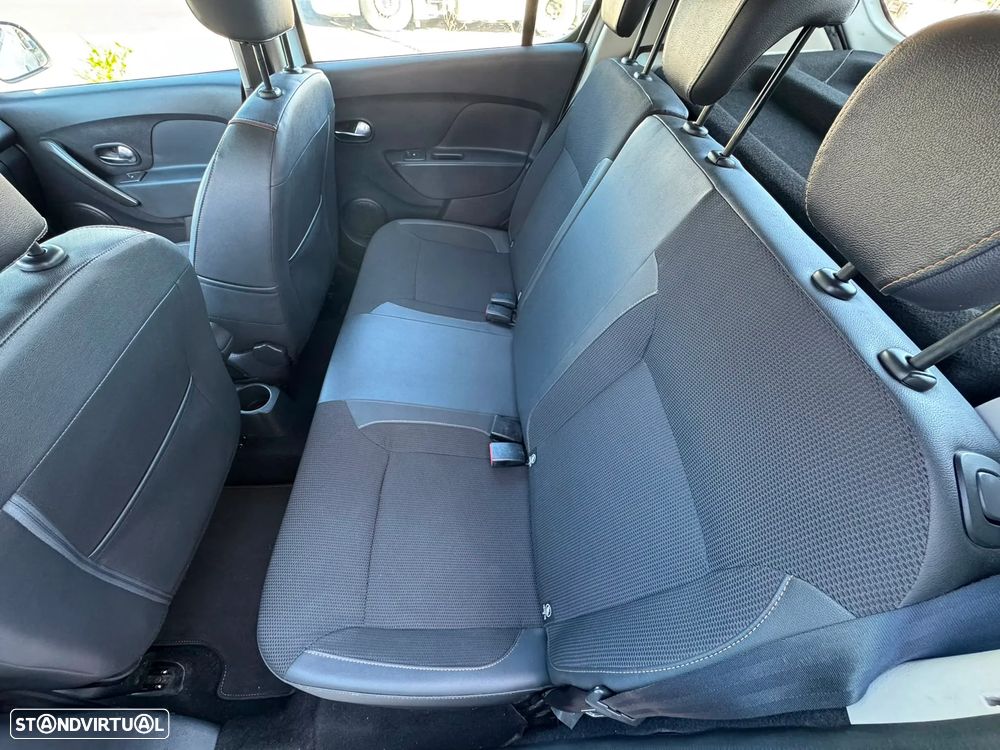 Dacia Sandero 0.9 TCe SL Stepway of Life Bi-Fuel - 6