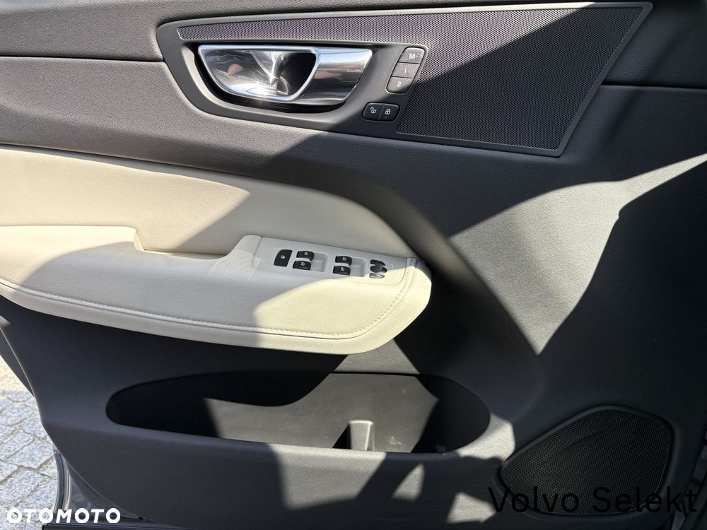 Volvo XC 60 - 18