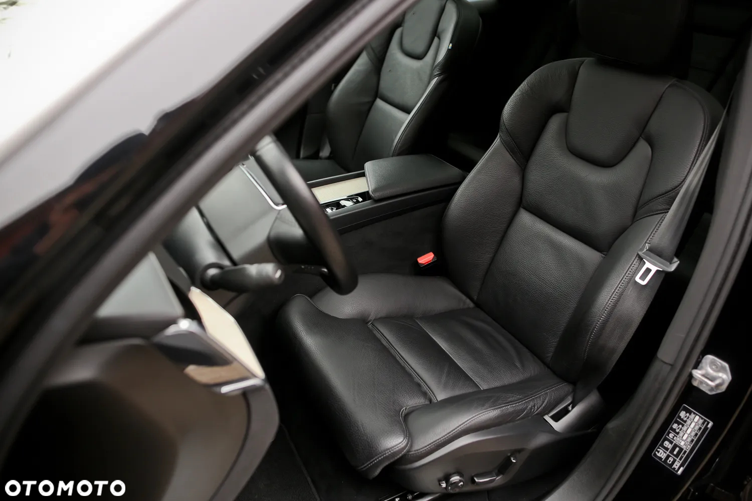 Volvo XC 60 B5 D AWD Geartronic Inscription - 24