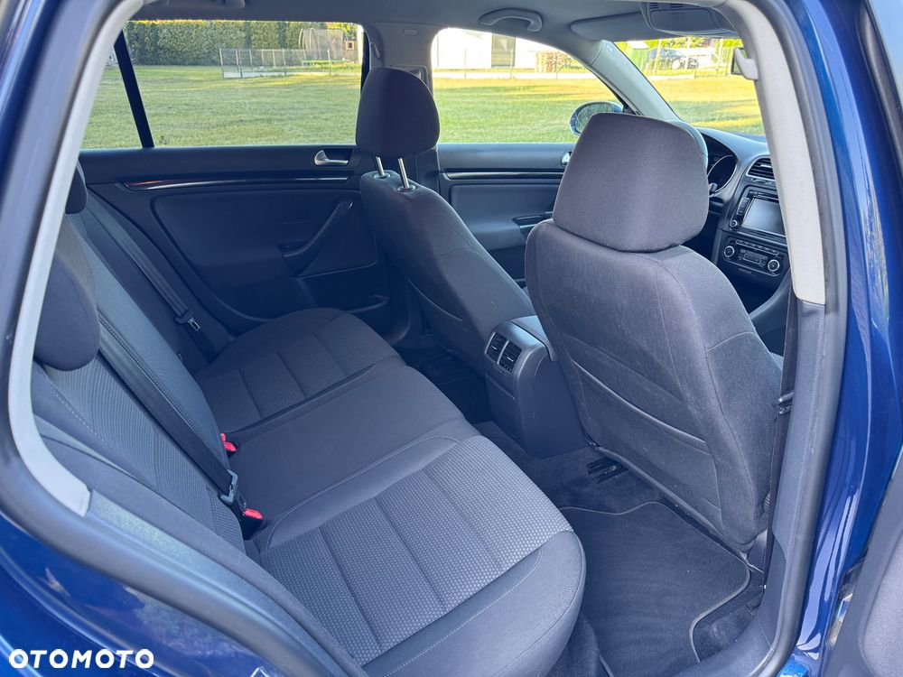 Volkswagen Golf 2.0 TDI Highline - 14