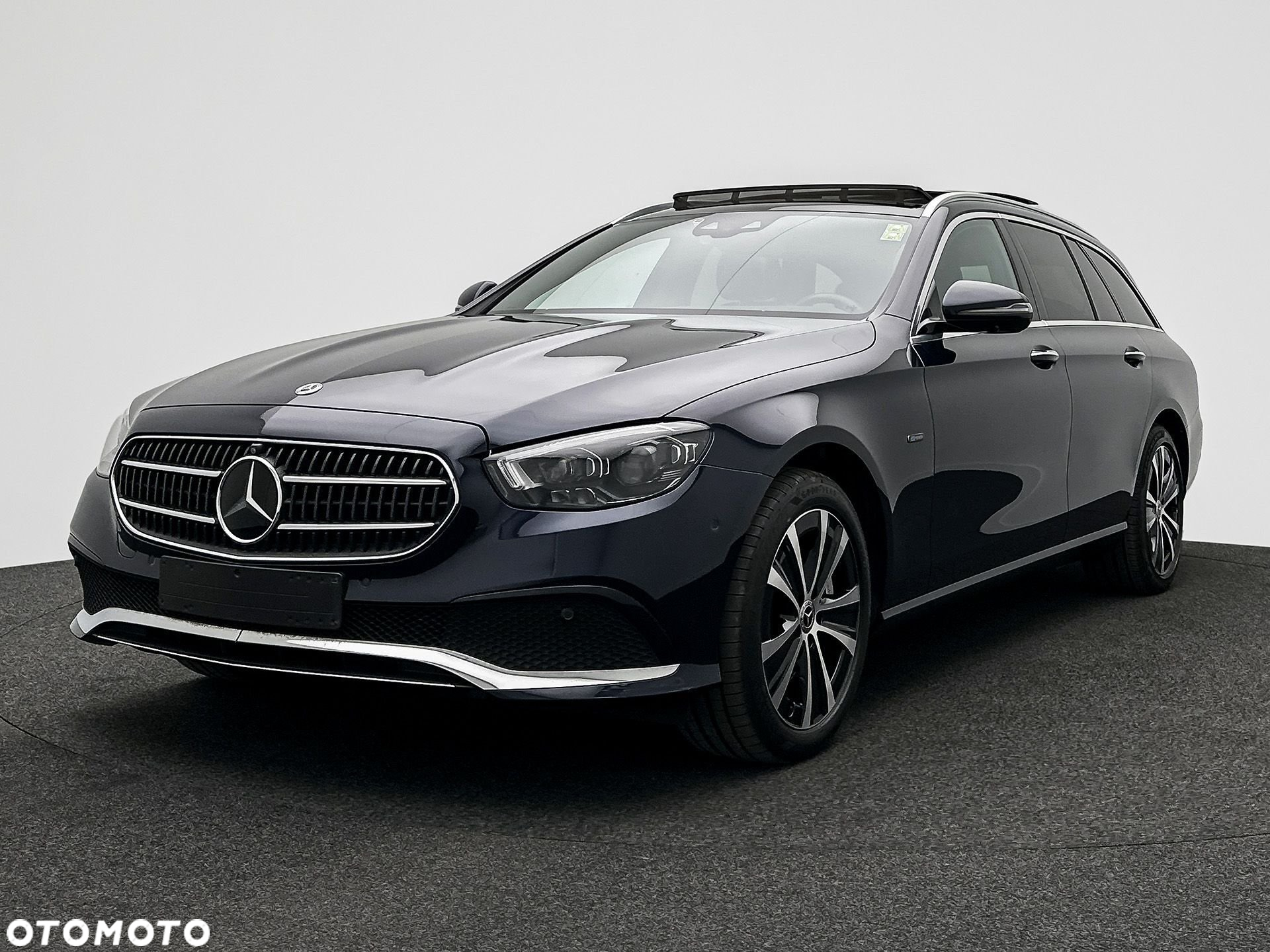 Mercedes-Benz Klasa E 300 de 4Matic T 9G-TRONIC Avantgarde - 2