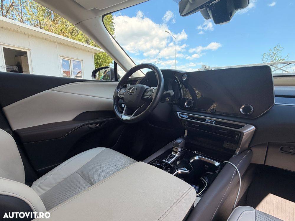 Lexus Seria RX 350h E-Four HEV Executive - 7