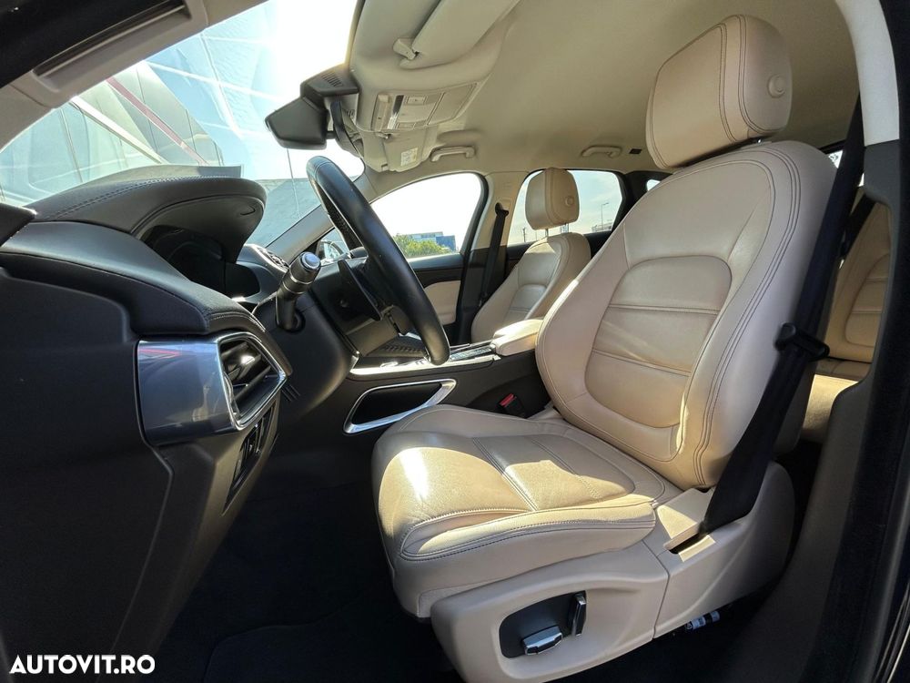Jaguar F-Pace 20d AWD Aut. Prestige - 13