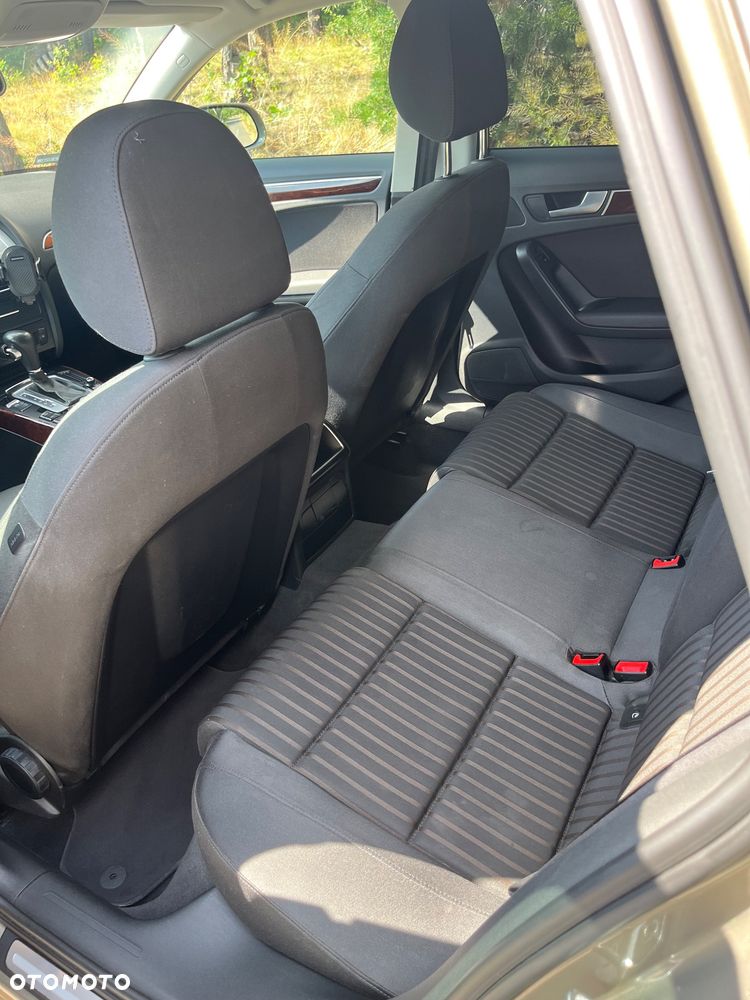 Audi A4 Avant 2.0 TDI Multitronic - 9