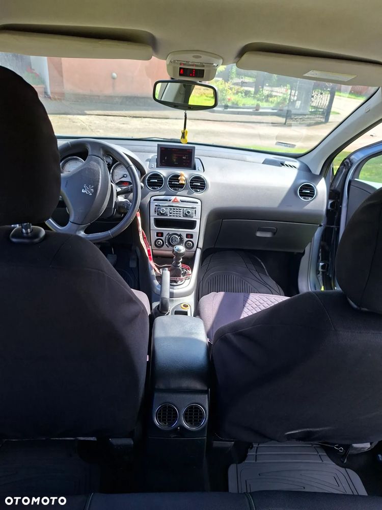 Peugeot 308 1.6 HDi Premium - 15