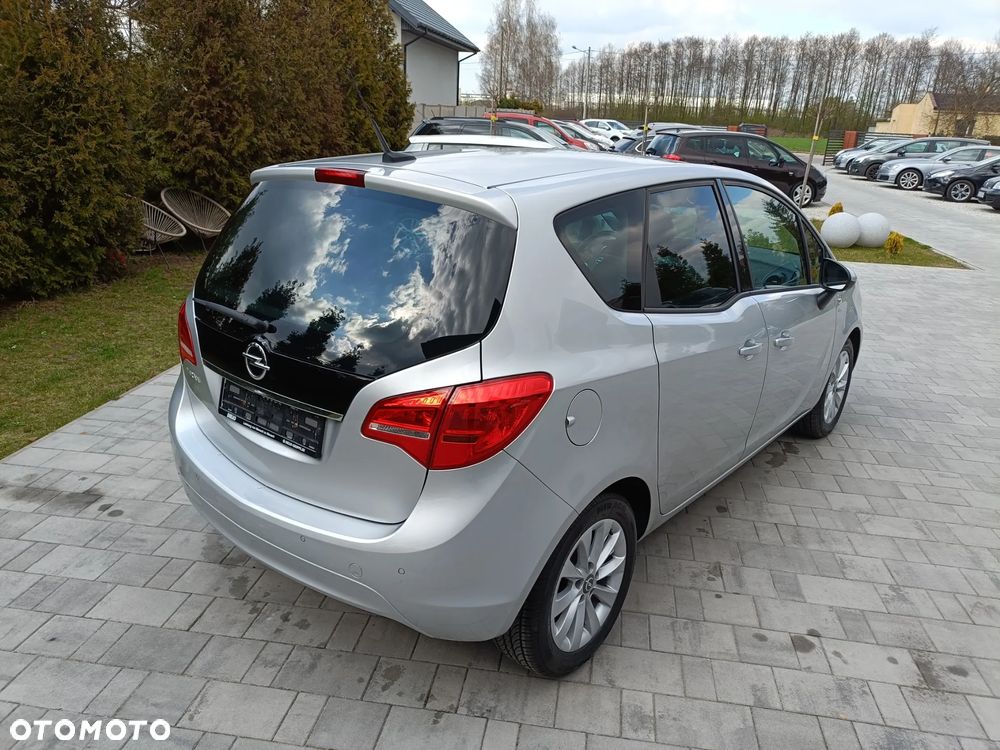 Opel Meriva - 14