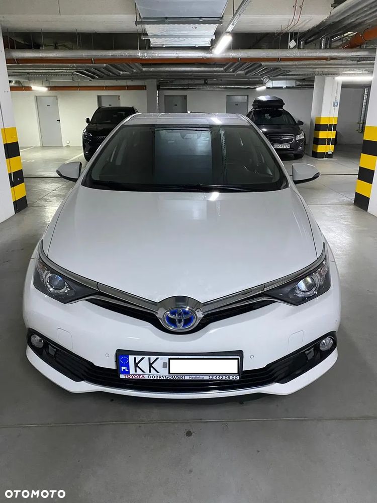 Toyota Auris Hybrid 135 Premium - 2