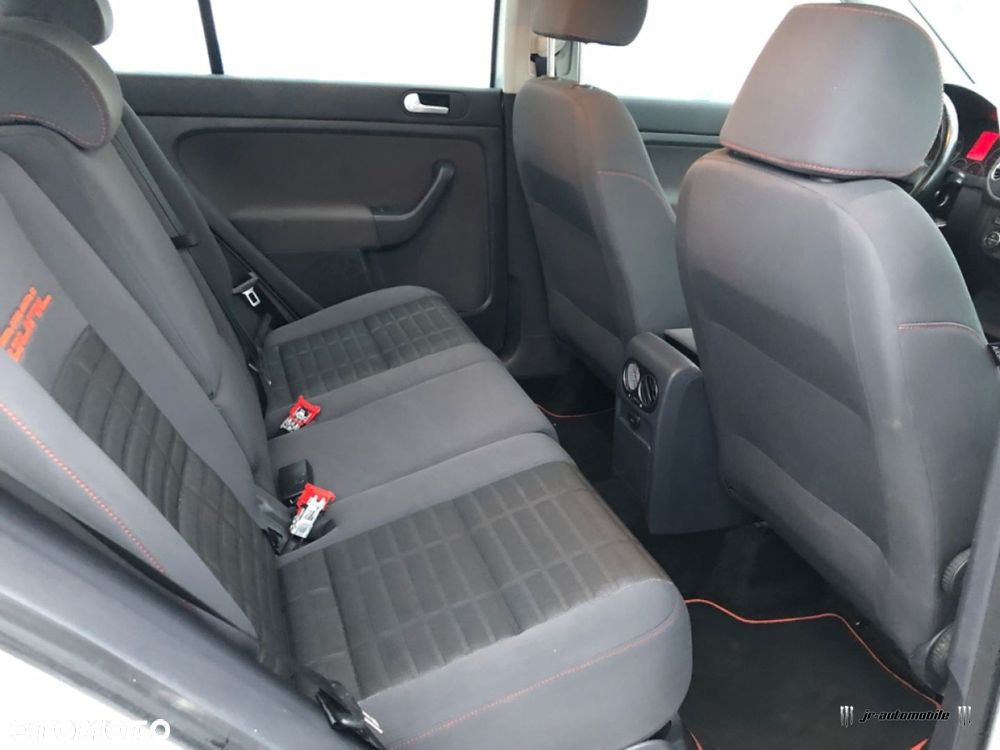 Volkswagen Golf Plus - 2