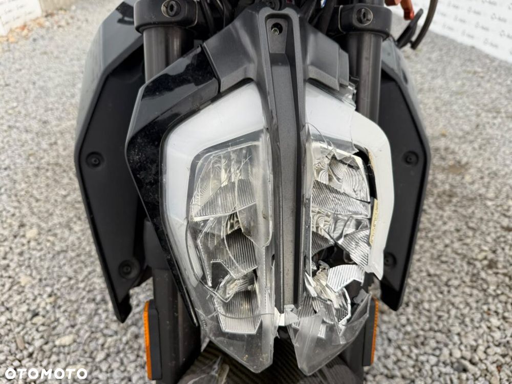 KTM Duke 125 - 15