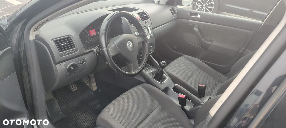 Volkswagen Jetta 1.9 TDI Trendline - 7