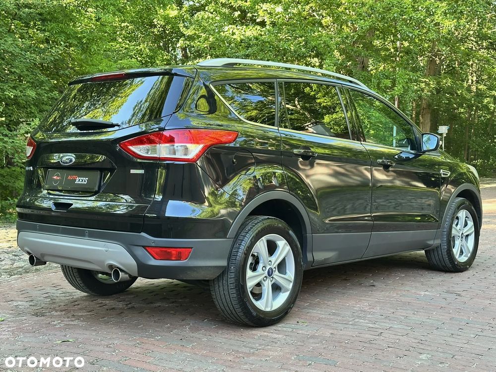Ford Kuga 1.6 EcoBoost 2x4 Titanium - 29