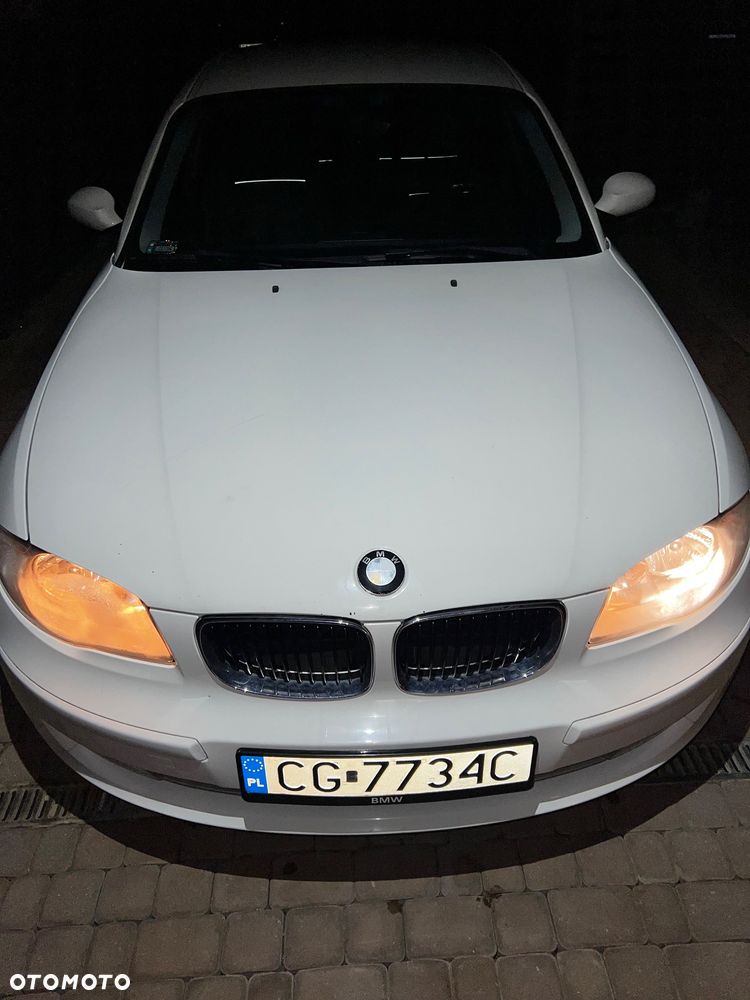 BMW Seria 1 116i - 1