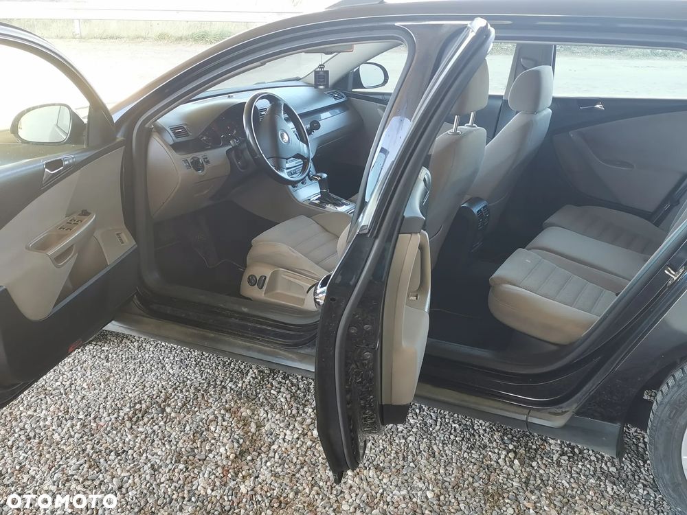 Volkswagen Passat - 9